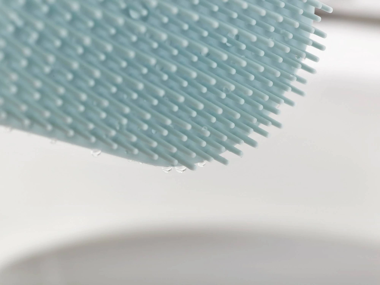 Joseph Joseph 70506 Flex Toilet Brush 4 Joseph Joseph 70506 Flex Toilet Brush - Image 4