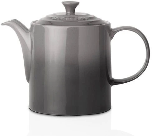 Le Creuset Grand Teapot Flint 1 Le Creuset Grand Teapot Flint